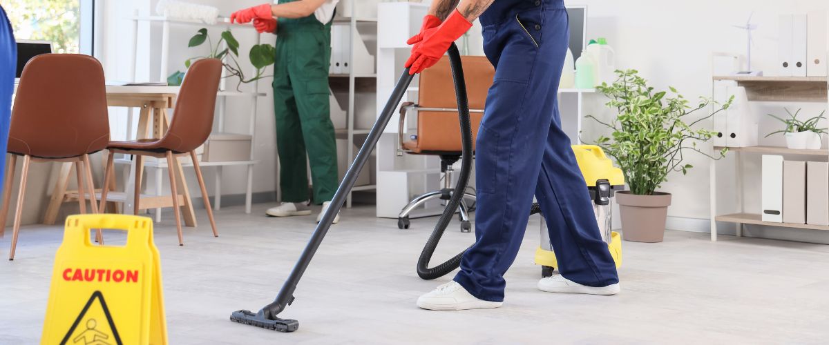 Book Cleaning Services Online in Newton